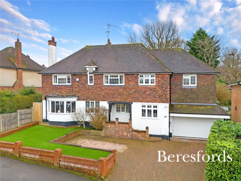 Click the photo for more details of Headley Chase, Warley, Brentwood, Essex, CM14