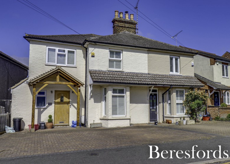 Click the photo for more details of Crescent Road, Warley, Brentwood, Essex, CM14