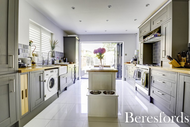 Images for Crescent Road, Warley, Brentwood, Essex, CM14