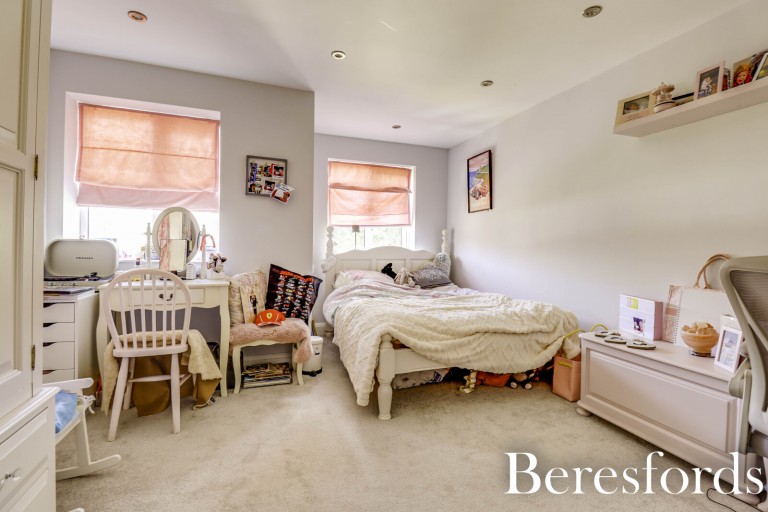 Images for Crescent Road, Warley, Brentwood, Essex, CM14