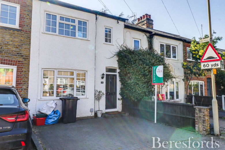 Click the photo for more details of Kings Chase, Brentwood, Essex, CM14