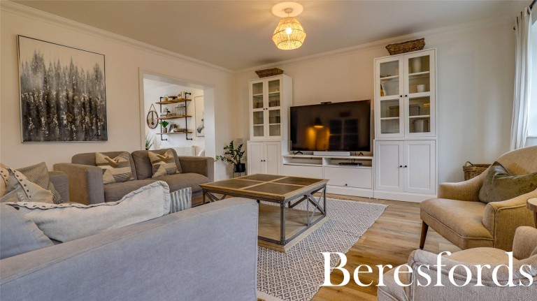 Images for Coxtie Green Road, Pilgrims Hatch, Brentwood, CM14