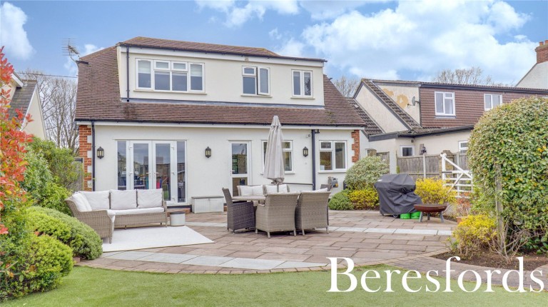 Images for Coxtie Green Road, Pilgrims Hatch, Brentwood, CM14