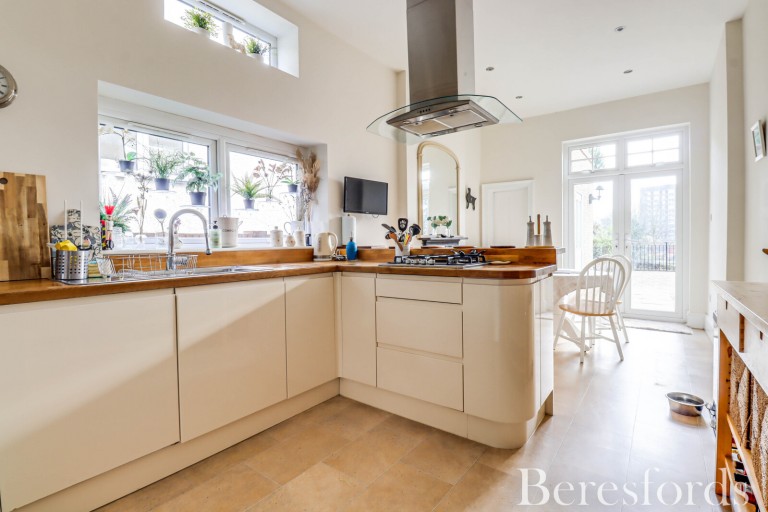 Images for Park Road, Brentwood, Essex, CM14