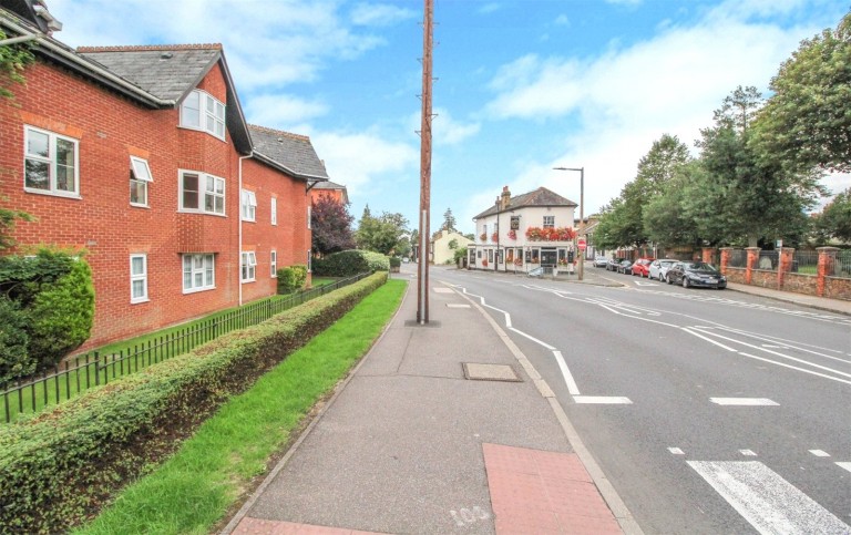Images for Eastfield Road, Brentwood, Essex, CM14
