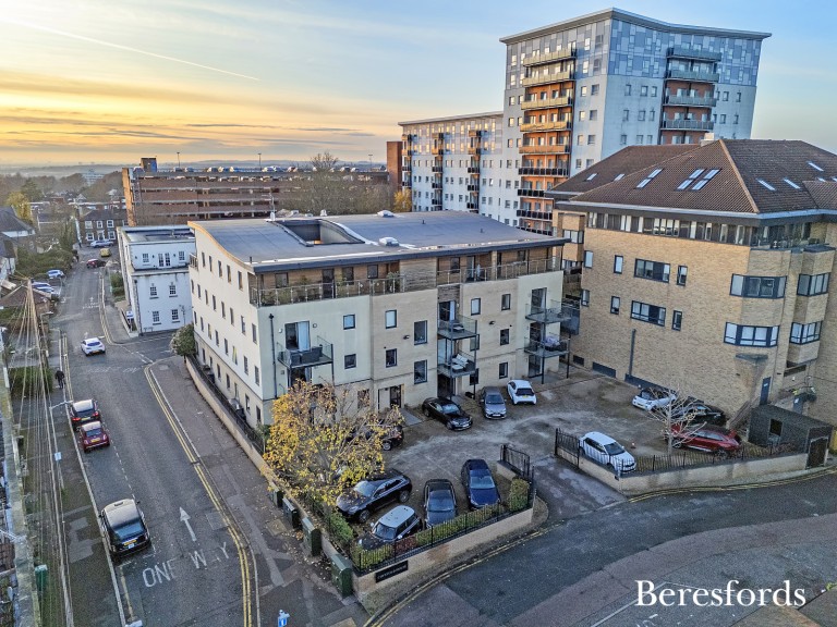 Images for New Road, Brentwood, Essex, CM14