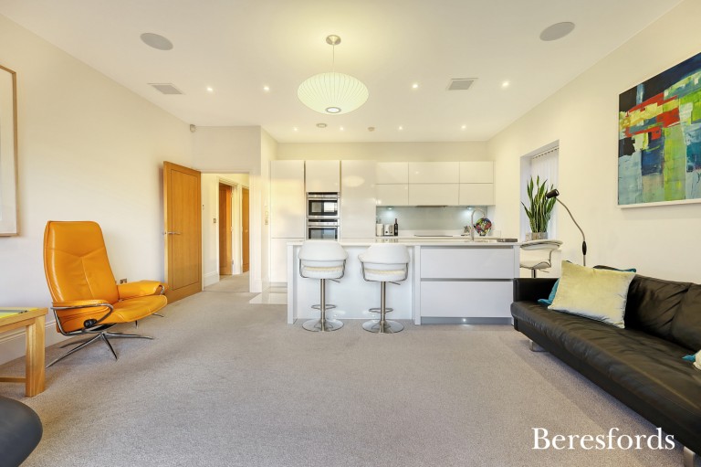 Images for New Road, Brentwood, Essex, CM14