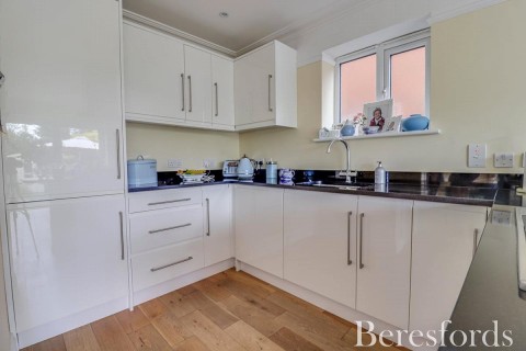 Click the photo for more details of Robin Hood Road, Brentwood, Essex, CM15