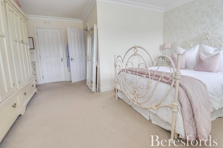 Images for Robin Hood Road, Brentwood, Essex, CM15