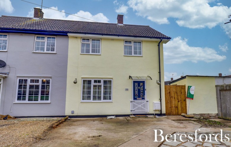 Click the photo for more details of Plashet  Gardens, Brentwood, Essex, CM13