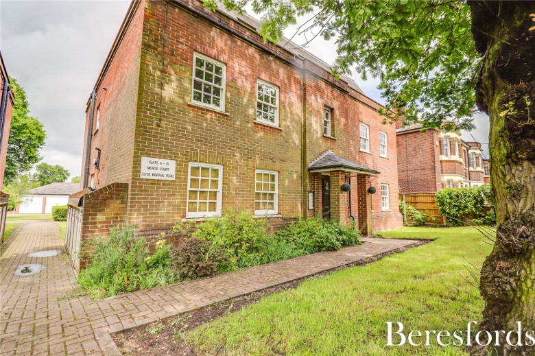 Click the photo for more details of Ingrave Road, Brentwood, Essex, CM15