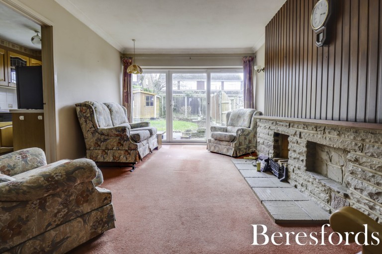 Images for Mayfield Gardens, Brentwood, Essex, CM14