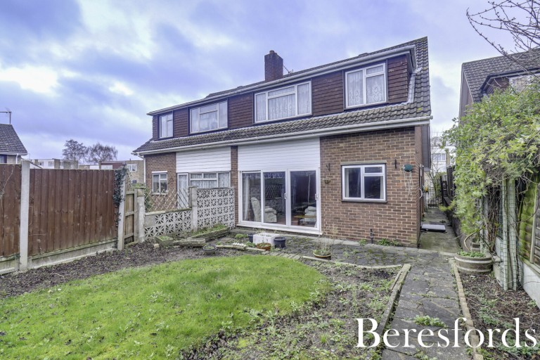 Images for Mayfield Gardens, Brentwood, Essex, CM14