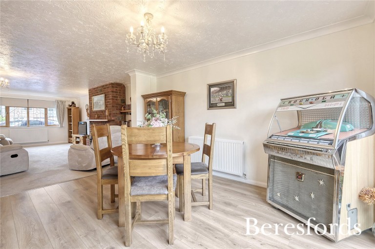 Images for Thorndon Avenue, West Horndon, Brentwood, Essex, CM13