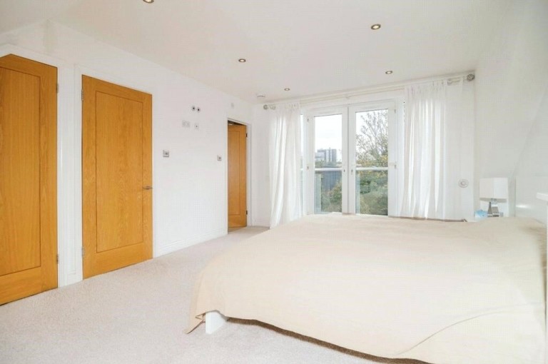 Images for Burland Road, Brentwood, Essex, CM15