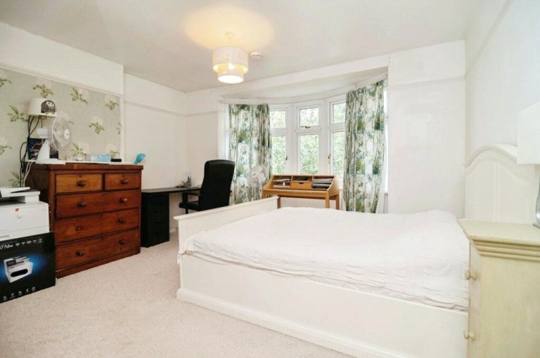 Images for Burland Road, Brentwood, Essex, CM15