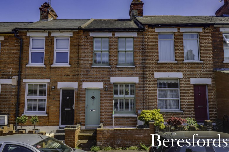 Click the photo for more details of North Road Avenue, Brentwood, Essex, CM14