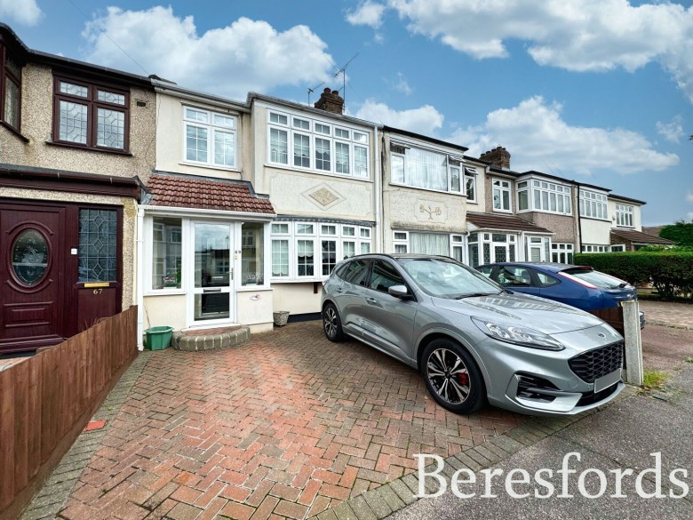 Click the photo for more details of Acacia Avenue, Hornchurch, RM12