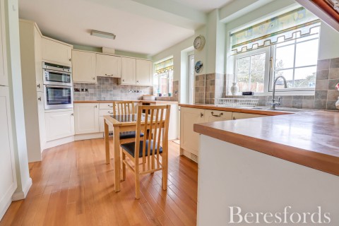 Click the photo for more details of School Lane, Ingrave, Brentwood, Essex, CM13