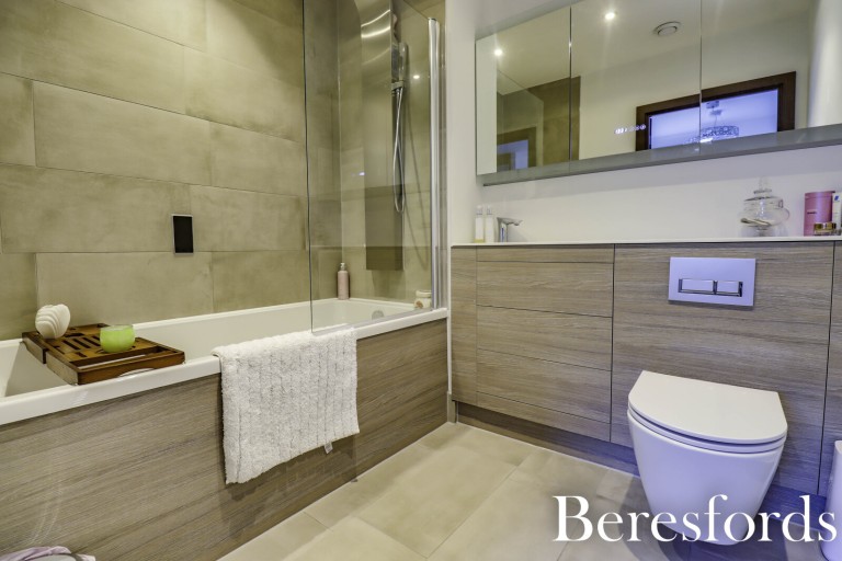 Images for Halcyon Place, Brentwood, Essex, CM14
