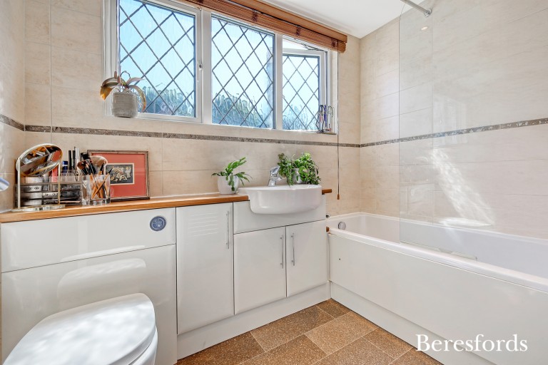 Images for Wren Place, Brentwood, Essex, CM14