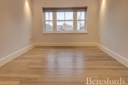 Images for Ropers Yard, Hart Street, Brentwood, Essex, CM14