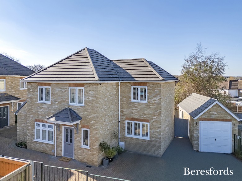 Click the photo for more details of Cromwell Road, Warley, Brentwood, Essex, CM14