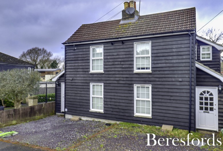 Click the photo for more details of Cromwell Road, Warley, CM14