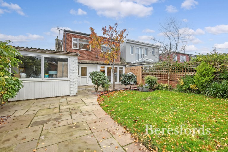 Images for Victors Crescent, Hutton, Brentwood, Essex, CM13