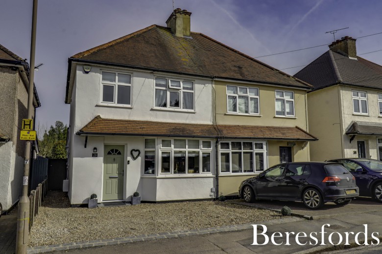Click the photo for more details of Western Avenue, Brentwood, Essex, CM14