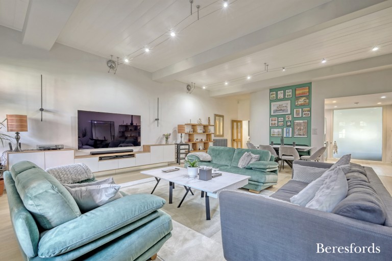 Images for The Galleries, Warley, Brentwood, Essex, CM14