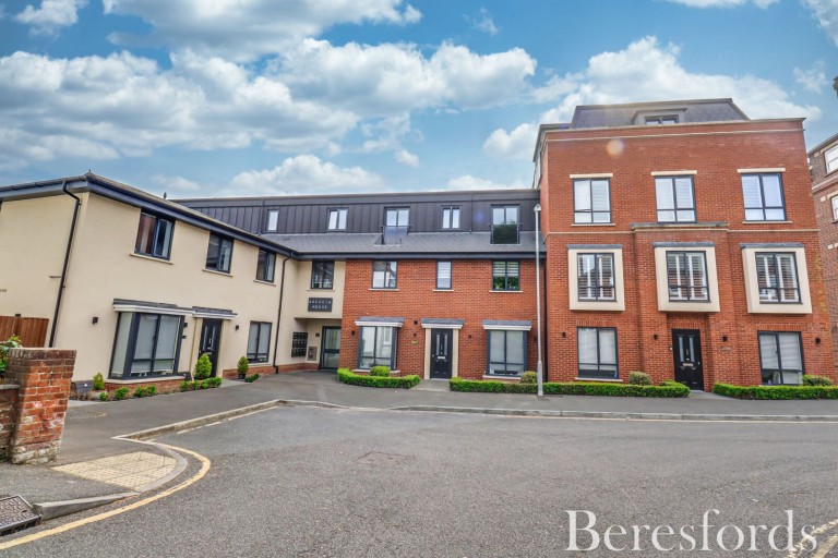 Images for Eastfield Road, Brentwood, Essex, CM14