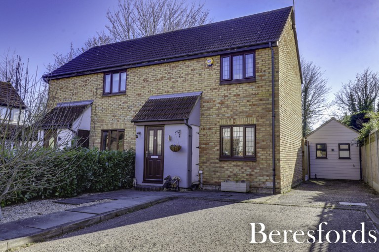 Images for The Finchingfields, Kelvedon Hatch, Brentwood, Essex, CM15