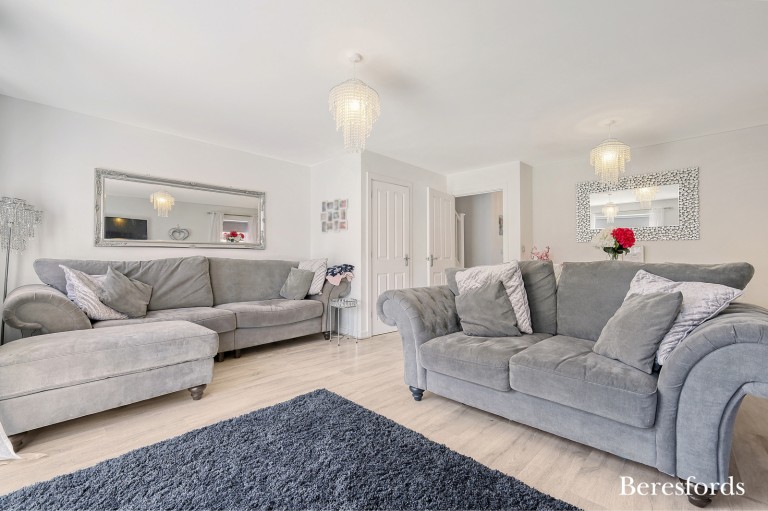 Images for Little Highwood Way, Brentwood, Essex, CM14
