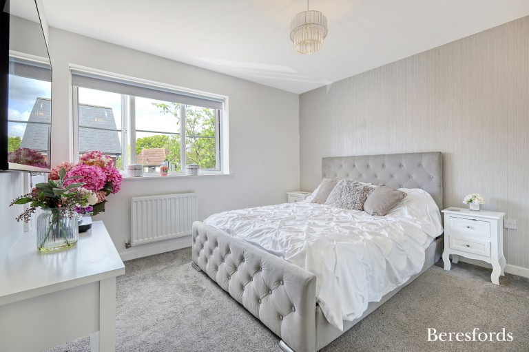 Images for Little Highwood Way, Brentwood, Essex, CM14