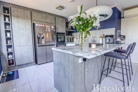 Click the photo for more details of Common Road, Ingrave, Brentwood, Essex, CM13