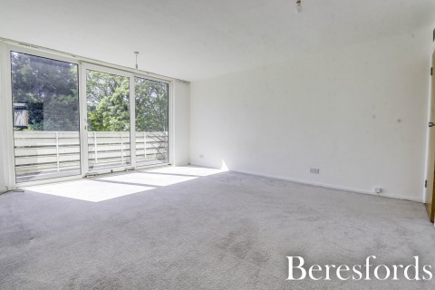 Click the photo for more details of Highland Avenue, Brentwood, Essex, CM15