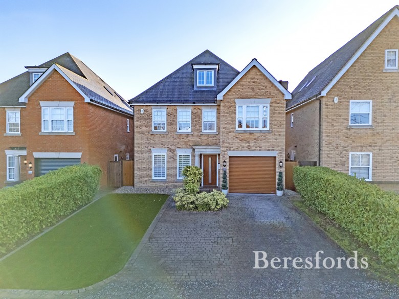 Click the photo for more details of Stock Road, Billericay, Essex, CM12