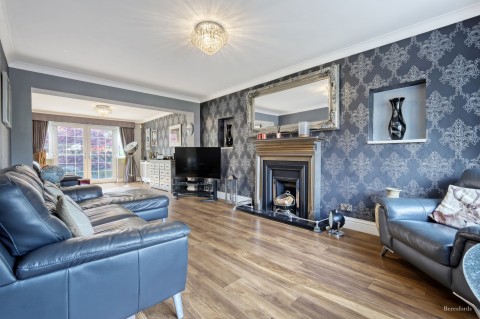 Click the photo for more details of Western Road, Billericay, Essex, CM12