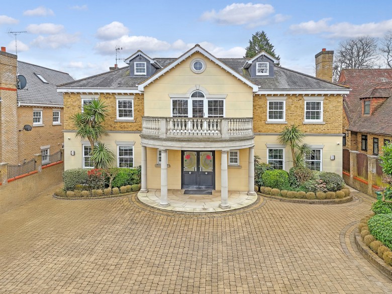 Click the photo for more details of Norsey Road, Billericay, Essex, CM11
