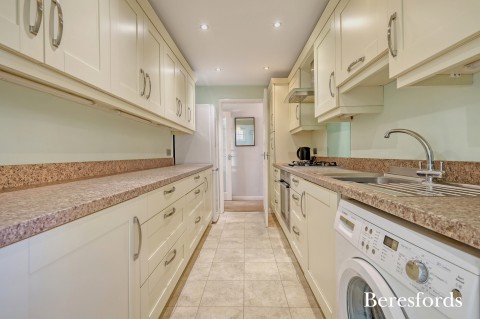 Click the photo for more details of Cromwell Avenue, Billericay, Essex, CM12