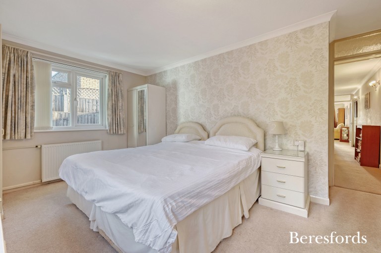 Images for Cromwell Avenue, Billericay, Essex, CM12