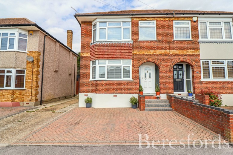 Click the photo for more details of Atridge Chase, Billericay, Essex, CM12