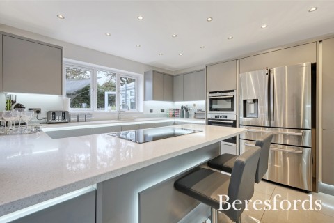Click the photo for more details of Burntwood Close, Billericay, Essex, CM12