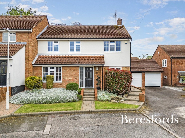 Click the photo for more details of Eaton Close, Billericay, Essex, CM12