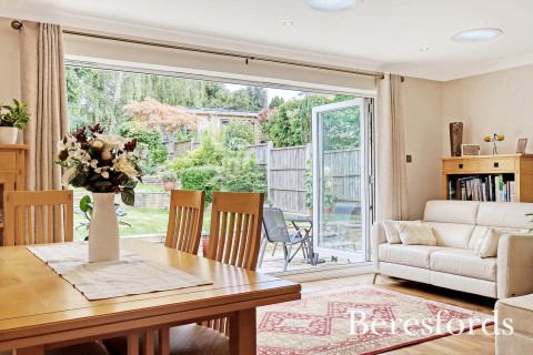 Click the photo for more details of Ridgeway, Billericay, Essex, CM12