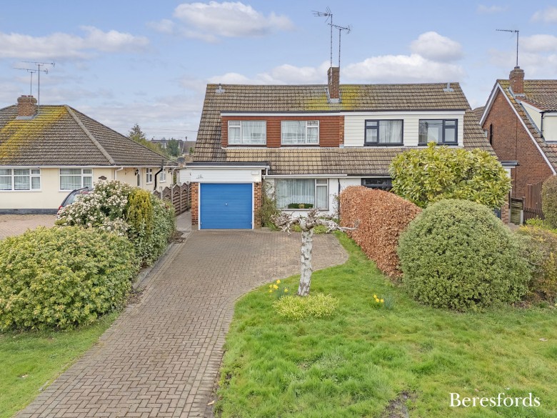 Click the photo for more details of Church Street, Billericay, Essex, CM11