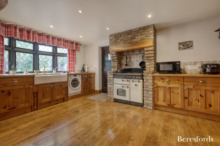 Images for Central Avenue, Billericay, Essex, CM12