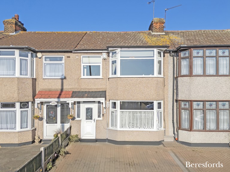 Images for Upper Rainham Road, Hornchurch, RM12