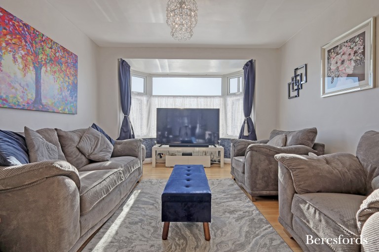 Images for Upper Rainham Road, Hornchurch, RM12